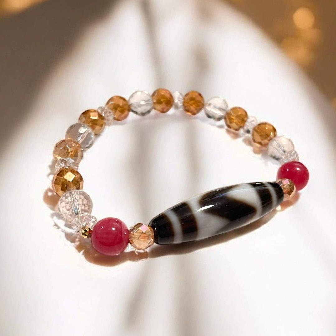 《一点物》K18入り虎牙天珠&水晶&オレンジオーラクウォーツ&ロードナイトブレスレット