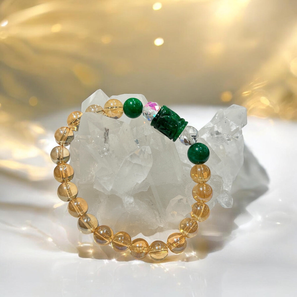 【新作】天然彫刻ヒスイ＆オレンジオーラクォーツ　ブレスレット